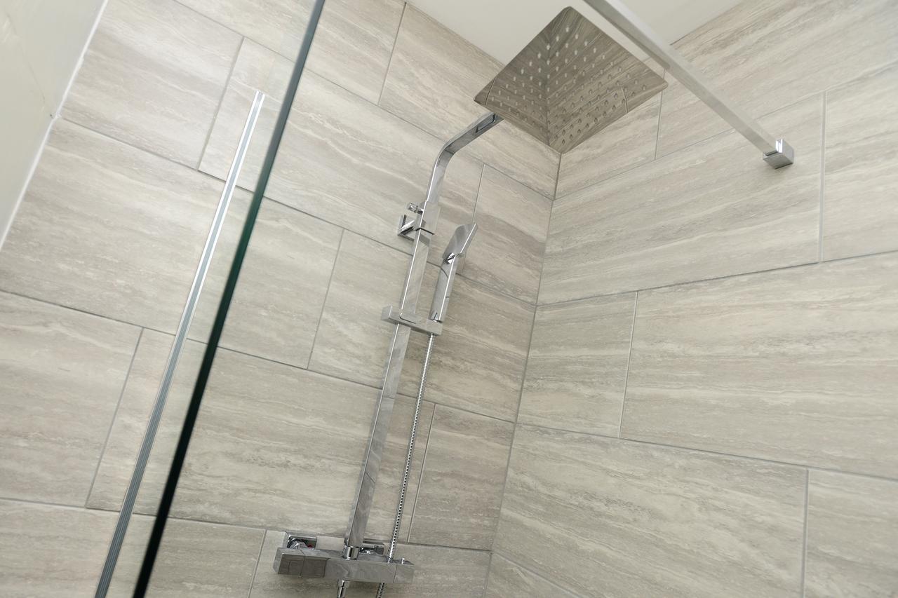 Market Street Apartments - City Centre Modern 1Bedroom Apartments With New Wifi And Very Close To Tram นอตติงแฮม ภายนอก รูปภาพ